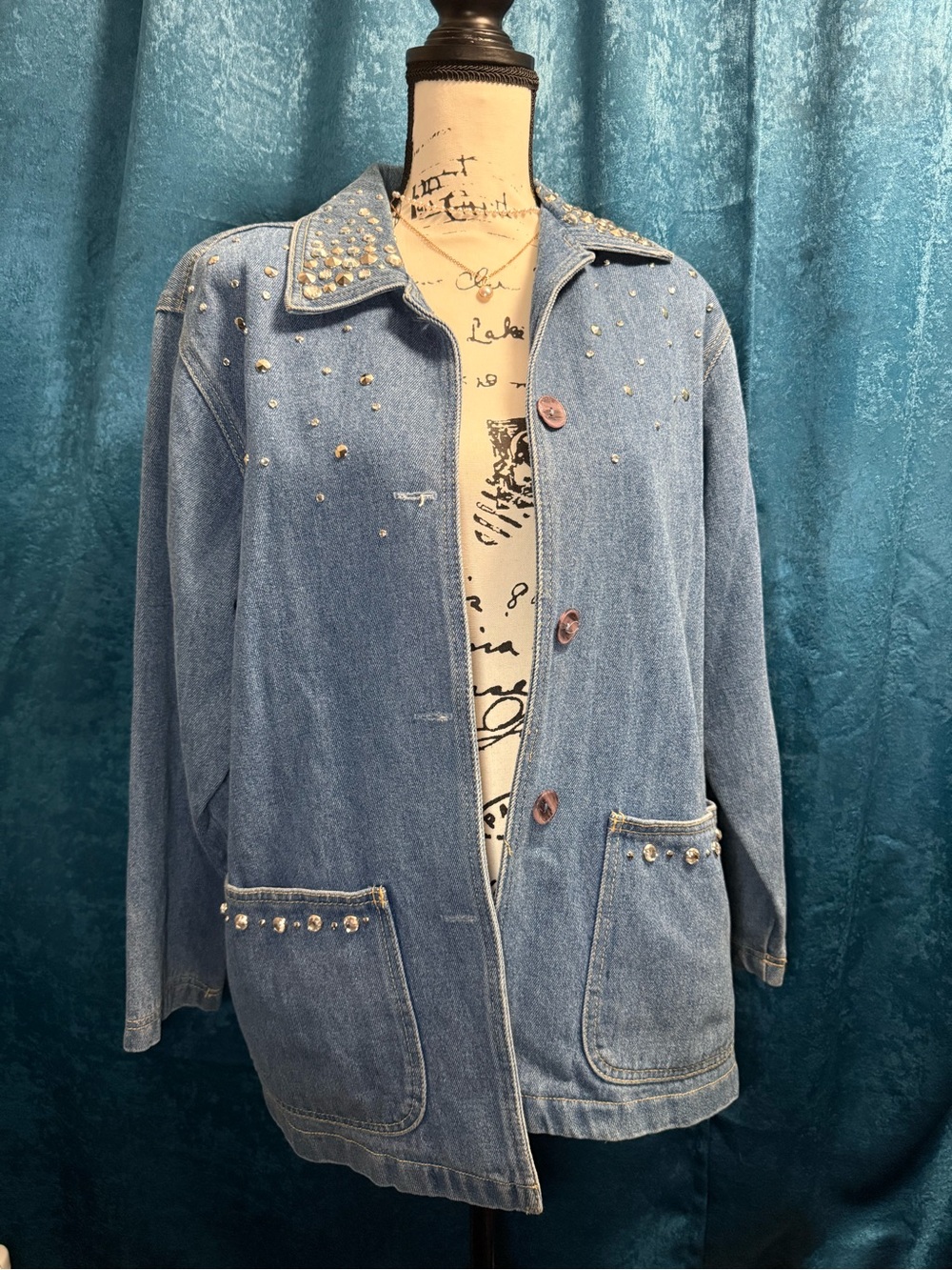 Vintage Embellished Blue Denim Jacket for Women